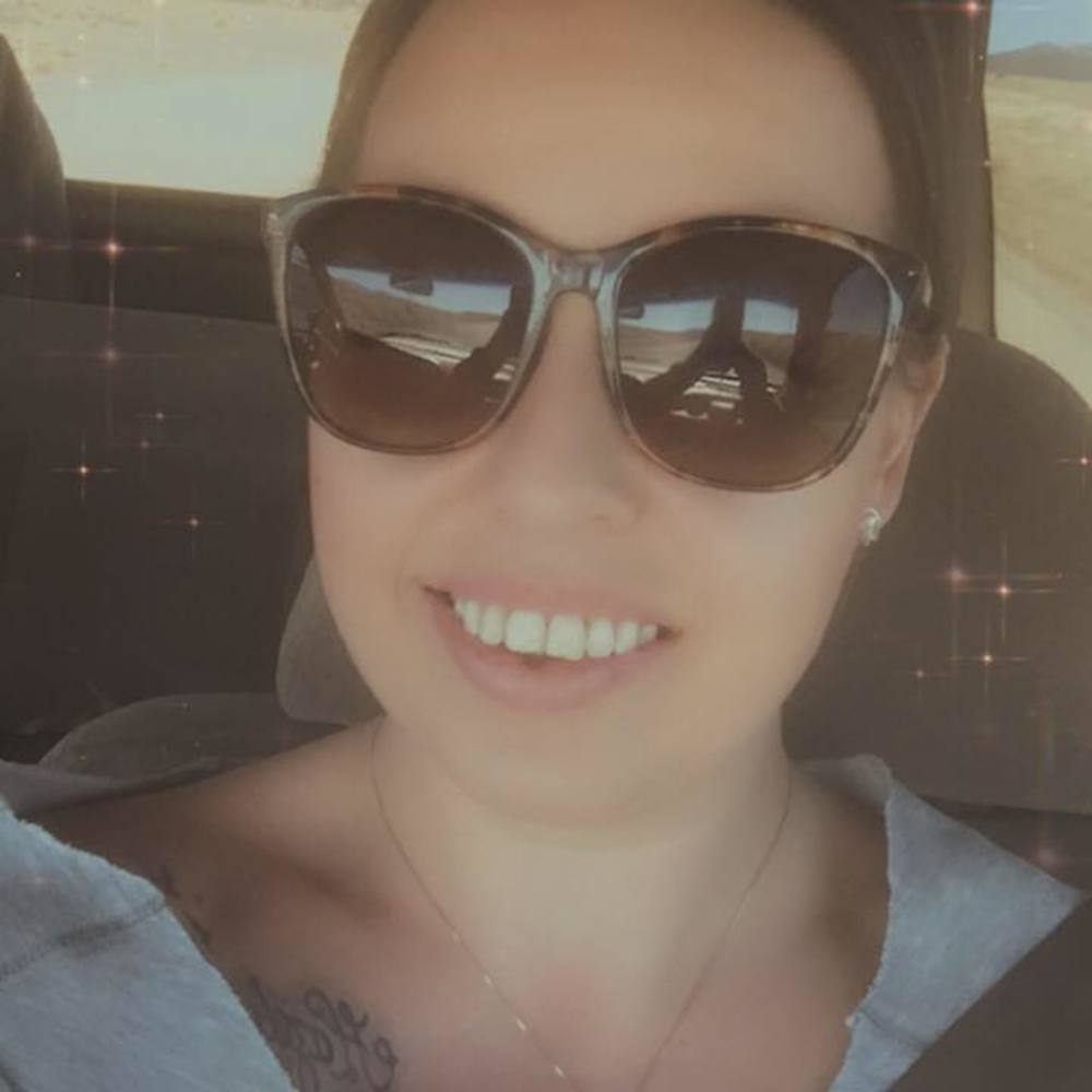 Meet your Posher, Lori